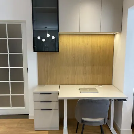 Daire N17 Garden - Parking - Workdesk - Blackout Rolls- Netflix - Wash&dry *